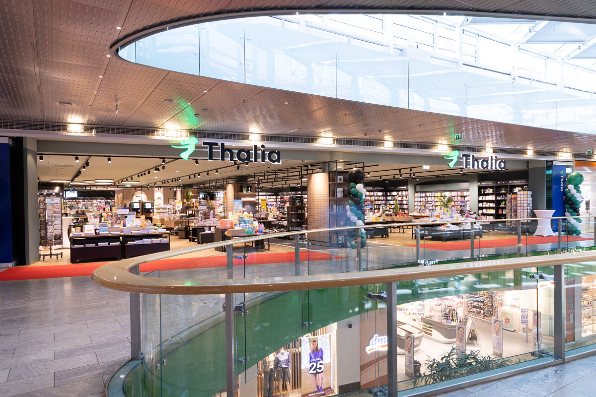 Thalia Neueröffnung im EUROPARK Blick in die Buchhandlung aus Shopping Mall © Agnes Mutschler