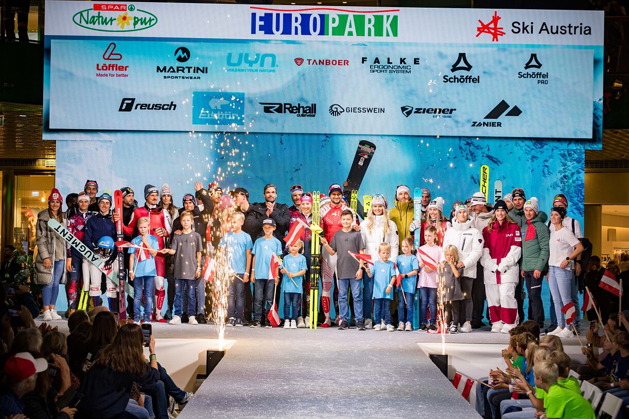 Bild 1_Ski Austria Stars zu Gast im EUROPARK _c_Wildbild